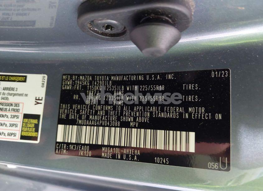 Photo 9 of 2023 Toyota Corolla CROSS XLE (VIN 7MUDAAAG4PV043088)