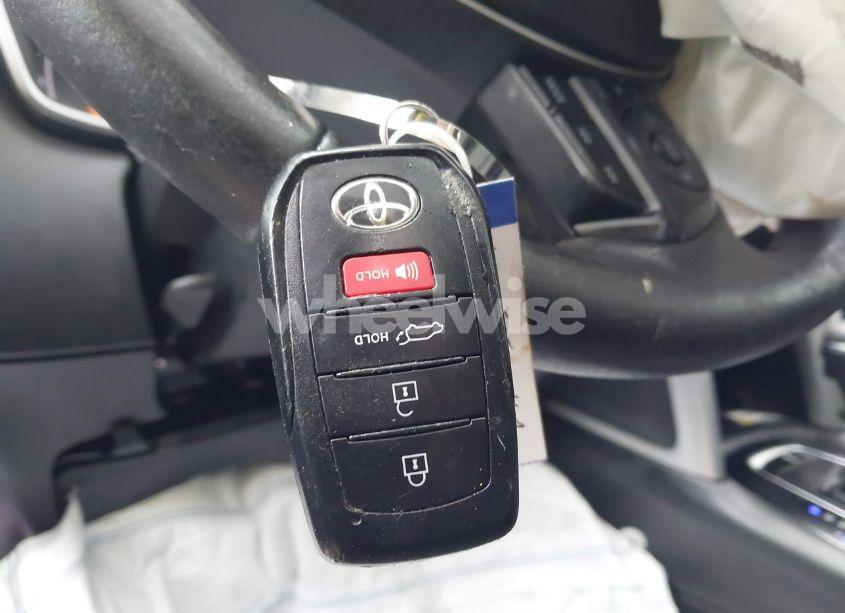 Photo 11 of 2023 Toyota Corolla CROSS XLE (VIN 7MUDAAAG4PV062515)