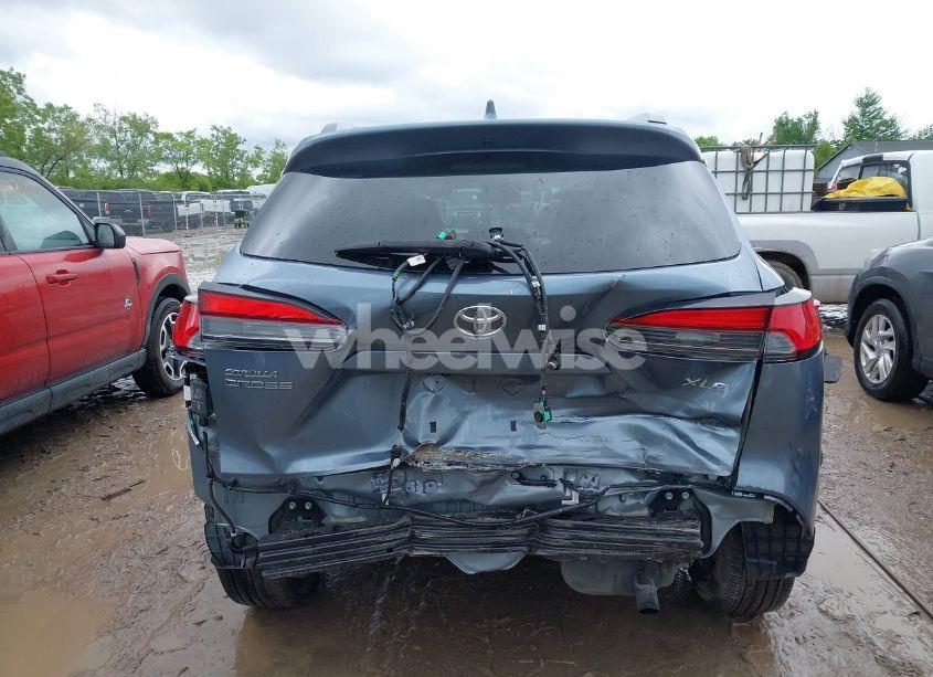 Photo 16 of 2023 Toyota Corolla CROSS XLE (VIN 7MUDAAAG4PV062515)
