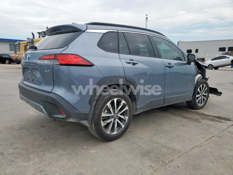 Photo 5 of 2023 TOYOTA COROLLA CROSS XLE N/A (VIN 7MUDAAAG4PV069416)