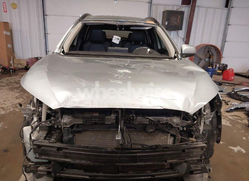 Photo 13 of 2023 Toyota Corolla CROSS XLE (VIN 7MUDAAAG6PV068252)