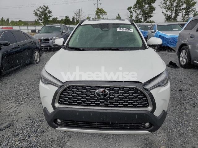 Photo 13 of 2023 TOYOTA COROLLA CROSS XLE (VIN 7MUDAAAG6PV071281)