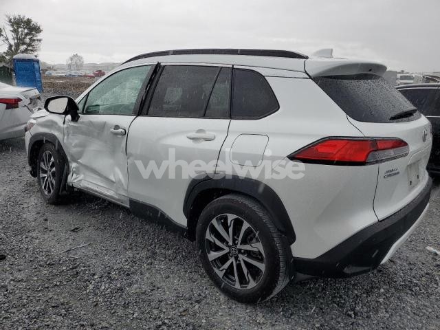 Photo 4 of 2023 TOYOTA COROLLA CROSS XLE (VIN 7MUDAAAG6PV071281)