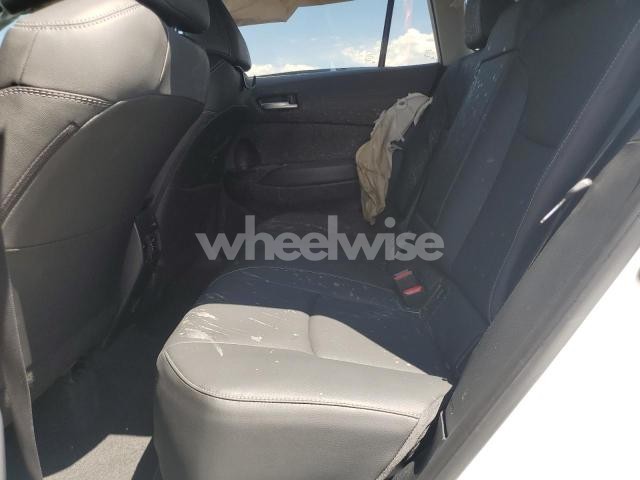 2025 TOYOTA COROLLA CROSS XLE (VIN 7MUDAAAG6SV144495) main photo