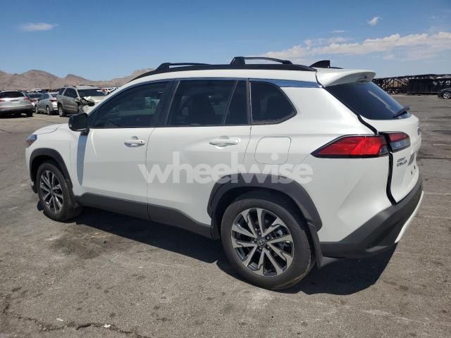 Photo 9 of 2025 TOYOTA COROLLA CROSS XLE (VIN 7MUDAAAG6SV144495)