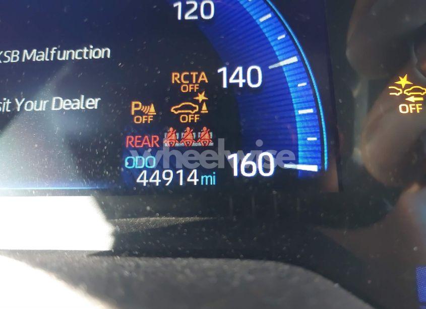 Photo 16 of 2022 Toyota Corolla CROSS XLE (VIN 7MUDAAAG7NV016352)