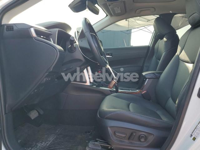 Photo 10 of 2023 TOYOTA COROLLA CROSS XLE (VIN 7MUDAAAG7PV055414)