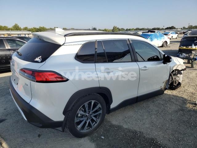Photo 3 of 2023 TOYOTA COROLLA CROSS XLE (VIN 7MUDAAAG7PV055414)