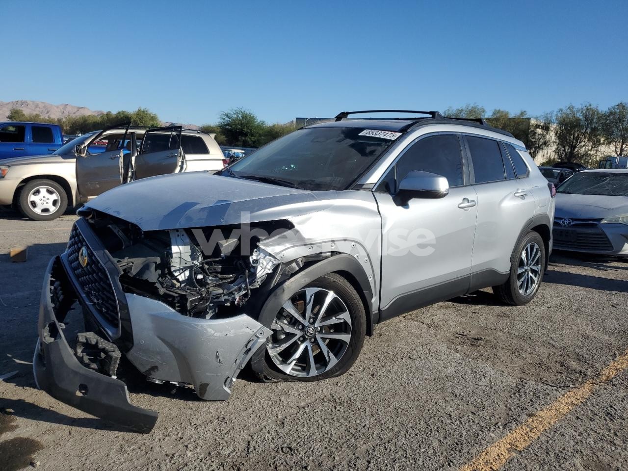 2024 TOYOTA COROLLA CROSS XLE (VIN 7MUDAAAG9RV111405) main photo