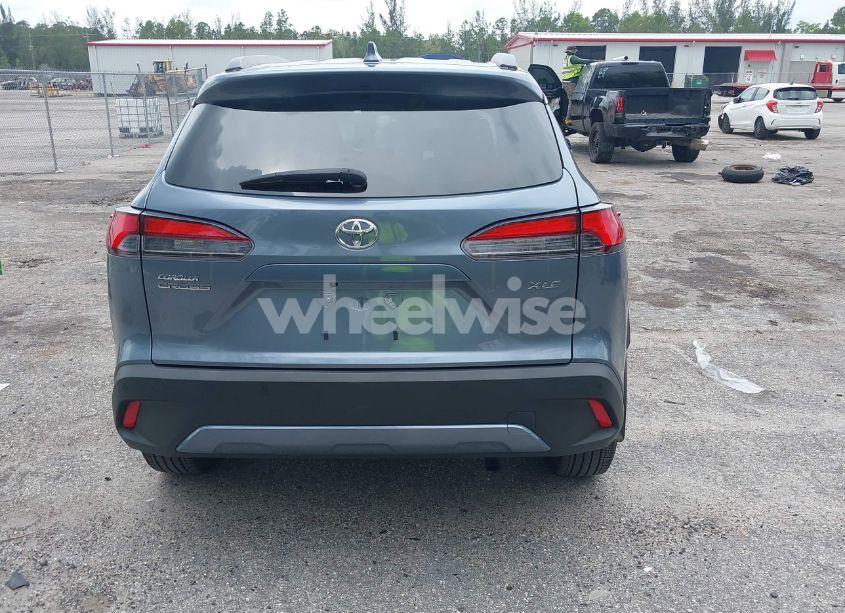 Photo 17 of 2023 Toyota Corolla CROSS XLE (VIN 7MUDAAAGXPV070263)