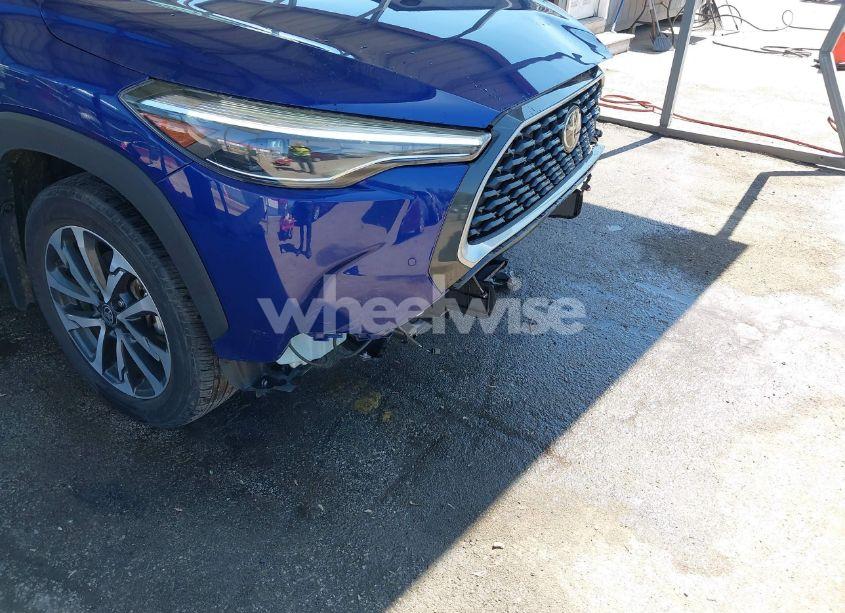 Photo 18 of 2022 Toyota Corolla CROSS XLE (VIN 7MUDAABG0NV004896)