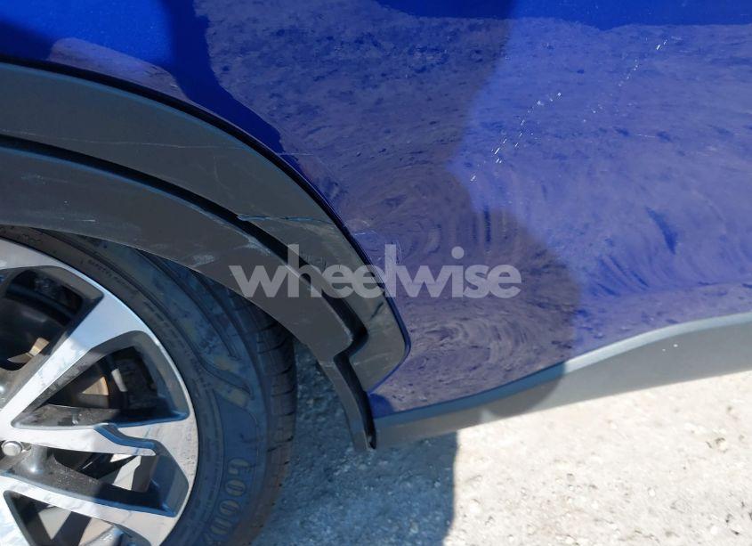 Photo 18 of 2024 Toyota Corolla CROSS XLE (VIN 7MUDAABG0RV102252)