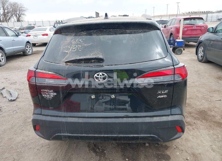 Photo 16 of 2025 Toyota Corolla CROSS XLE (VIN 7MUDAABG0SV121518)