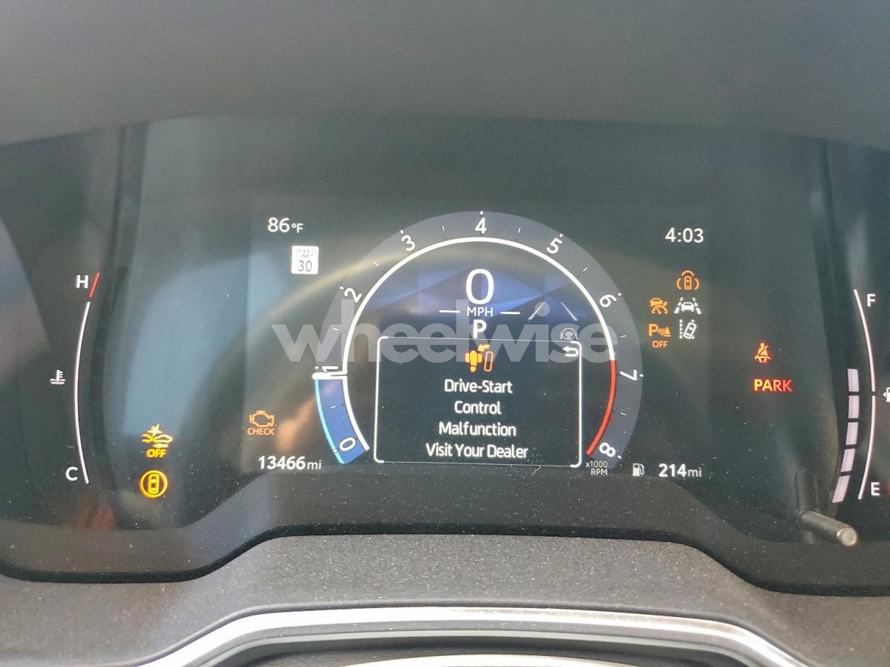 Photo 9 of 2024 TOYOTA COROLLA CROSS XLE (VIN 7MUDAABG1RV084070)