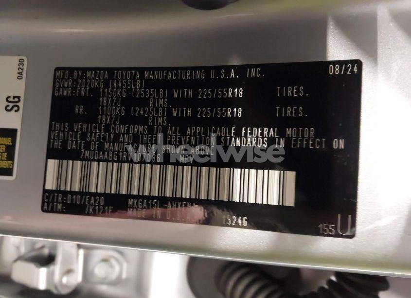 Photo 9 of 2024 Toyota Corolla CROSS XLE (VIN 7MUDAABG1RV107086)