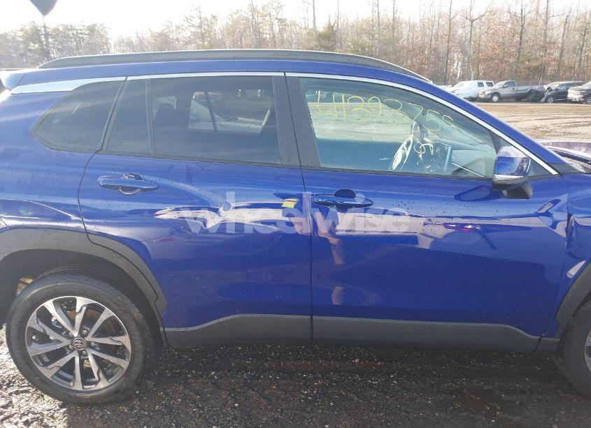 Photo 14 of 2024 Toyota Corolla CROSS XLE (VIN 7MUDAABG3RV110717)