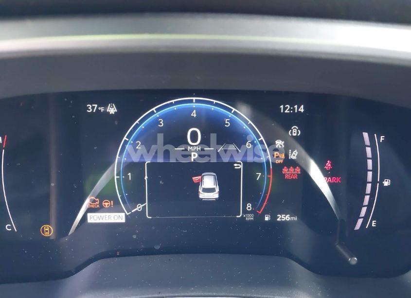 Photo 7 of 2024 Toyota Corolla CROSS XLE (VIN 7MUDAABG3RV110717)