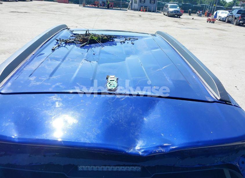 Photo 6 of 2022 Toyota Corolla CROSS XLE (VIN 7MUDAABG4NV004836)