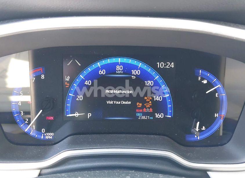 Photo 7 of 2022 Toyota Corolla CROSS XLE (VIN 7MUDAABG4NV004836)