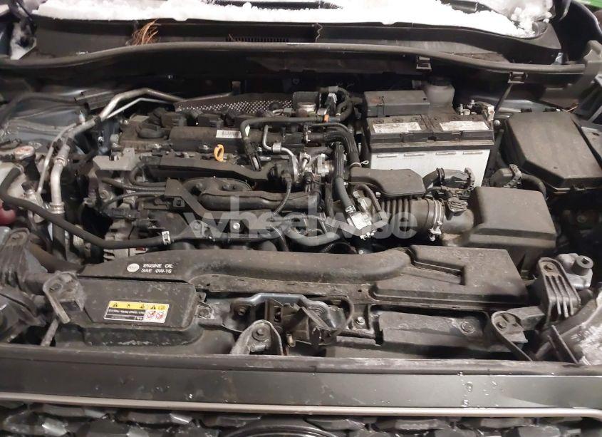 Photo 10 of 2023 Toyota Corolla CROSS XLE (VIN 7MUDAABG4PV049830)