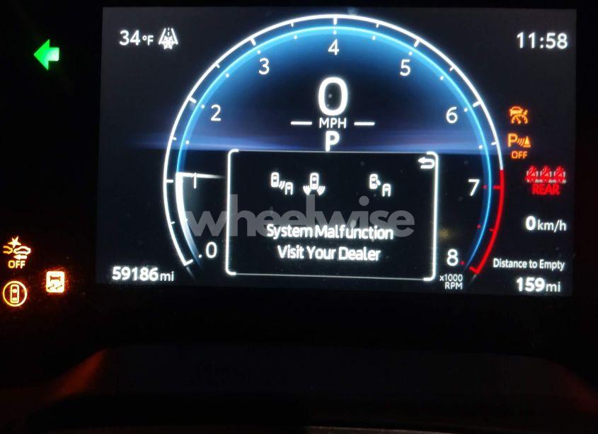 Photo 7 of 2023 Toyota Corolla CROSS XLE (VIN 7MUDAABG4PV049830)