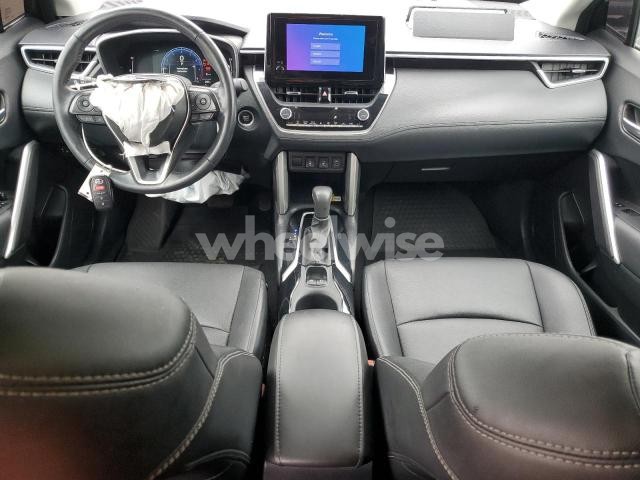 Photo 7 of 2023 TOYOTA COROLLA CROSS XLE (VIN 7MUDAABG6PV048792)