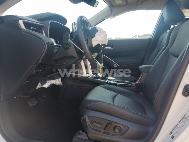 Photo 2 of 2023 TOYOTA COROLLA CROSS XLE (VIN 7MUDAABG6PV069660)