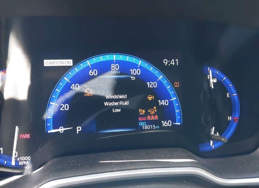 Photo 7 of 2022 Toyota Corolla CROSS XLE (VIN 7MUDAABG7NV029567)