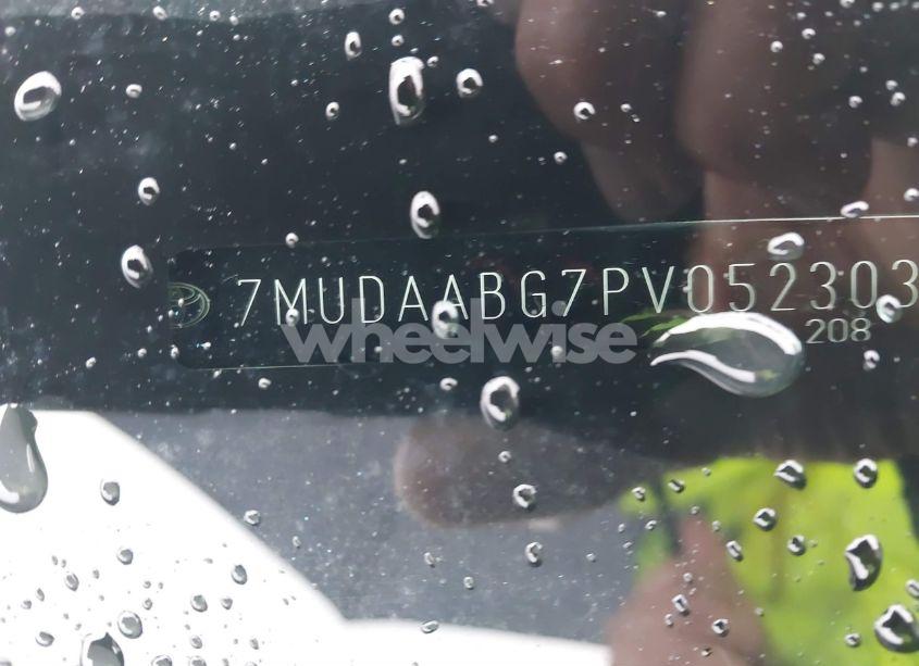 Photo 9 of 2023 Toyota Corolla CROSS XLE (VIN 7MUDAABG7PV052303)