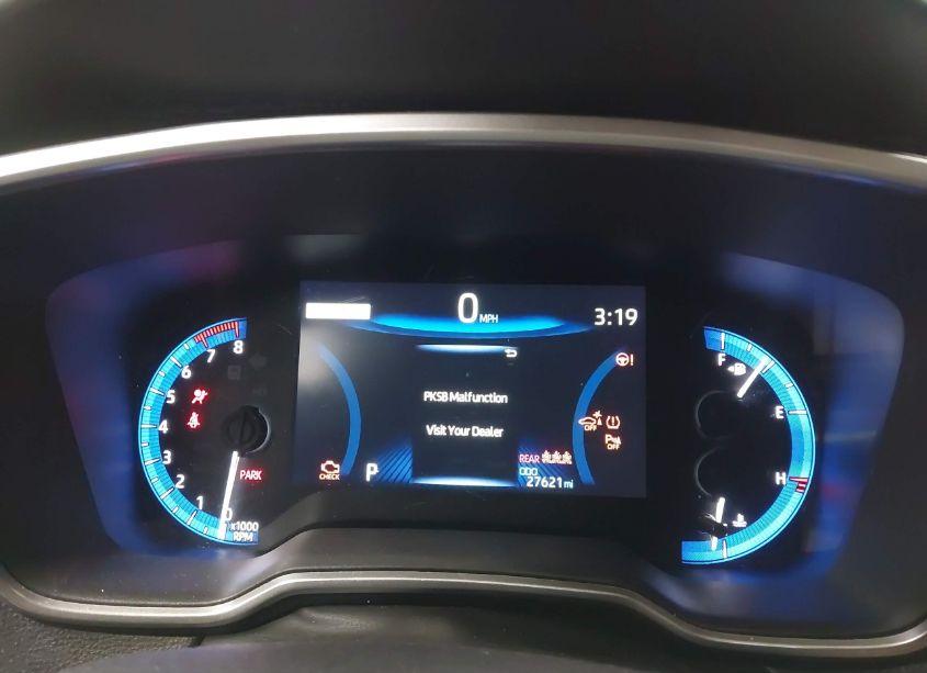 Photo 7 of 2022 Toyota Corolla CROSS XLE (VIN 7MUDAABG8NV022529)