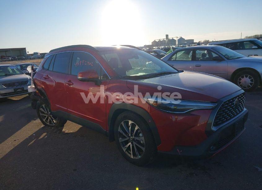 2023 Toyota Corolla CROSS XLE (VIN 7MUDAABG8PV059065) main photo