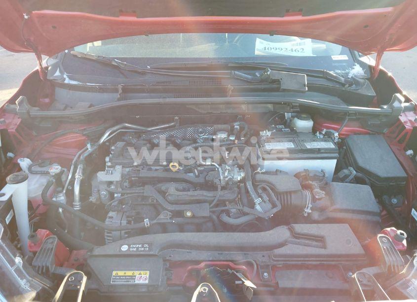 Photo 10 of 2023 Toyota Corolla CROSS XLE (VIN 7MUDAABG8PV059065)