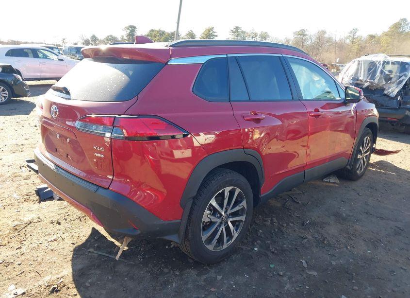 Photo 4 of 2024 Toyota Corolla CROSS XLE (VIN 7MUDAABG8RV097303)