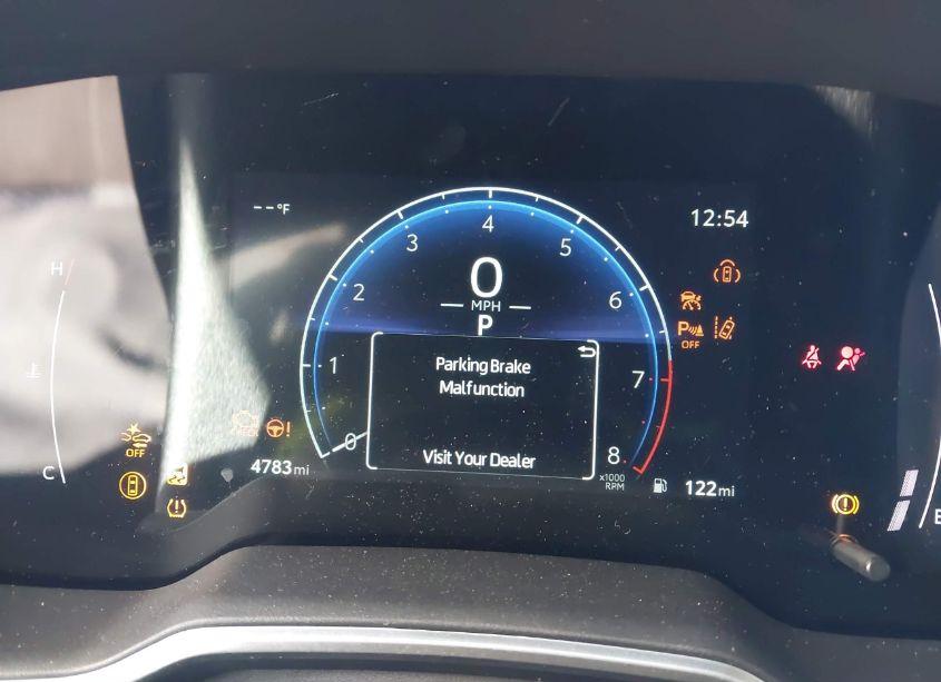 Photo 7 of 2024 Toyota Corolla CROSS XLE (VIN 7MUDAABG8RV097303)