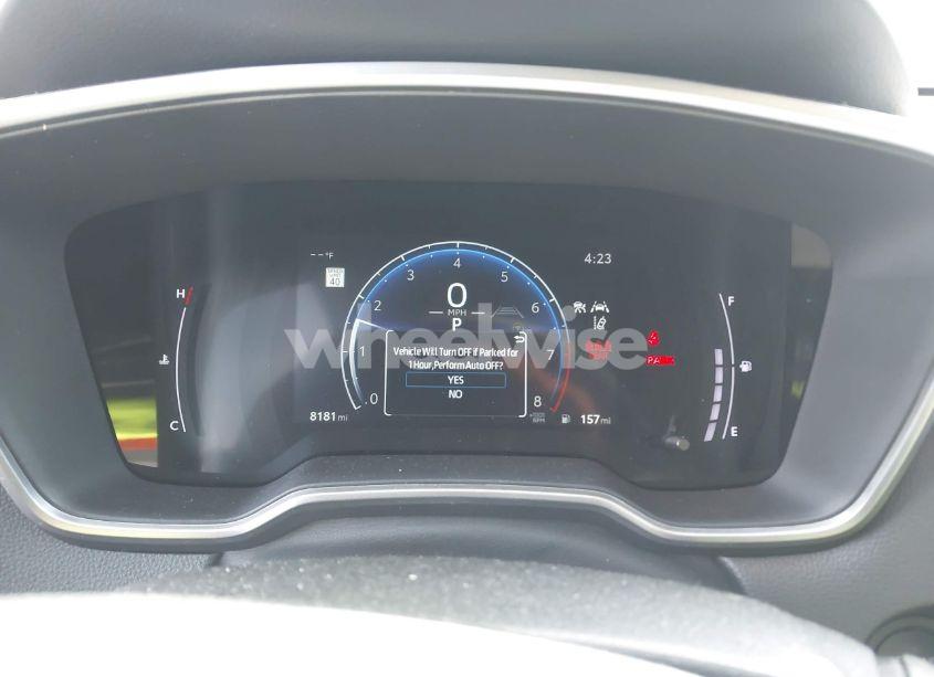 Photo 7 of 2024 Toyota Corolla CROSS XLE (VIN 7MUDAABG8RV106100)