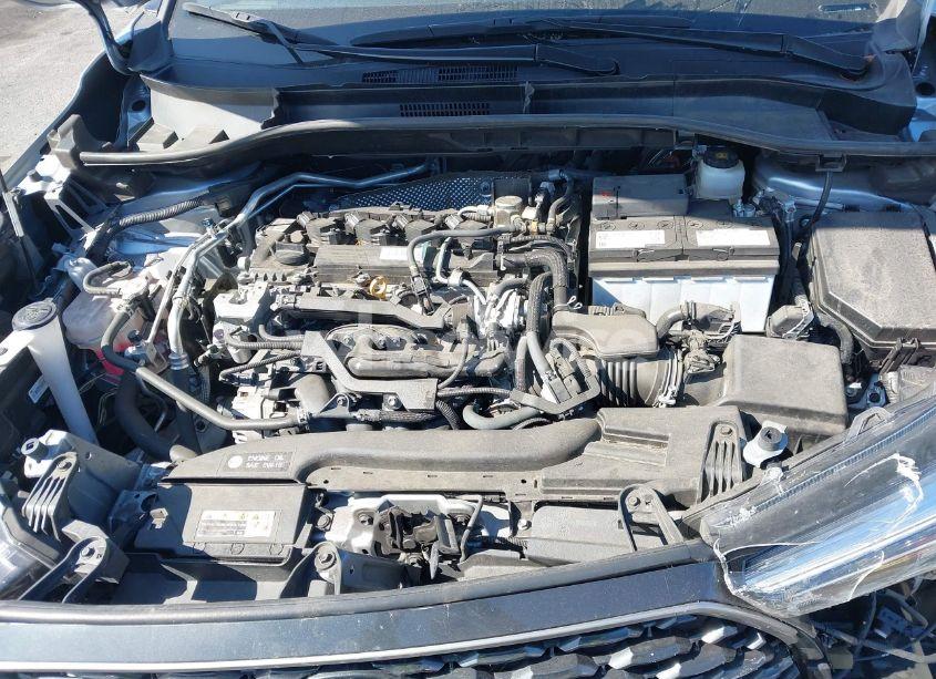 Photo 10 of 2022 Toyota Corolla CROSS XLE (VIN 7MUDAABG9NV033863)