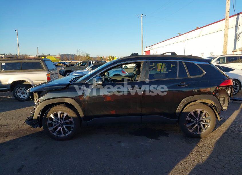 Photo 15 of 2023 Toyota Corolla CROSS XLE (VIN 7MUDAABG9PV076487)