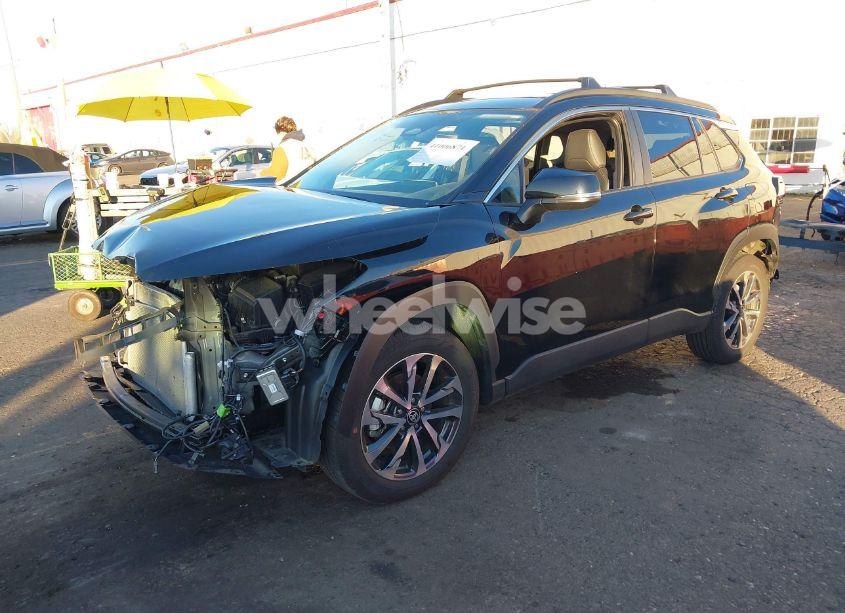 Photo 2 of 2023 Toyota Corolla CROSS XLE (VIN 7MUDAABG9PV076487)