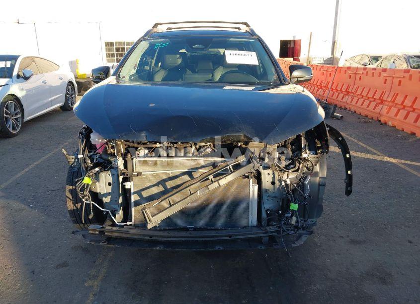 Photo 6 of 2023 Toyota Corolla CROSS XLE (VIN 7MUDAABG9PV076487)