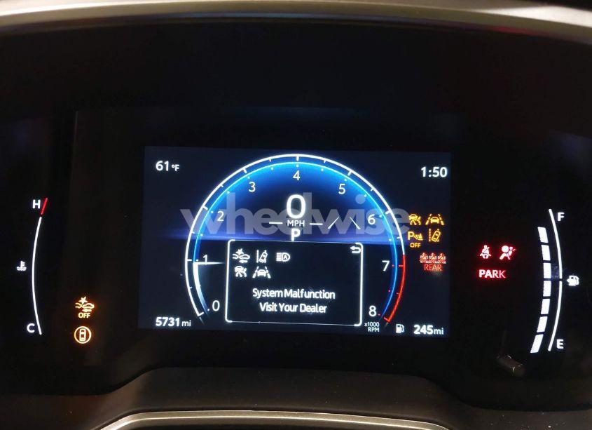 Photo 7 of 2024 Toyota Corolla CROSS XLE (VIN 7MUDAABG9RV089291)