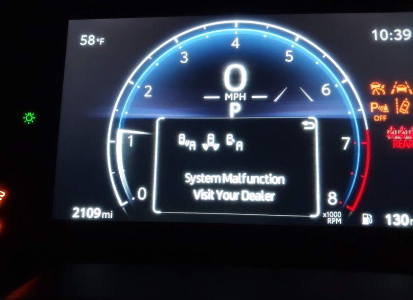 Photo 16 of 2024 Toyota Corolla CROSS XLE (VIN 7MUDAABG9RV094152)