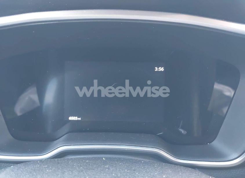 Photo 7 of 2024 Toyota Corolla CROSS XLE (VIN 7MUDAABG9RV099397)