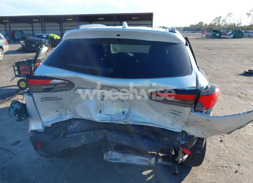 Photo 16 of 2022 Toyota Corolla CROSS XLE (VIN 7MUDAABGXNV013816)
