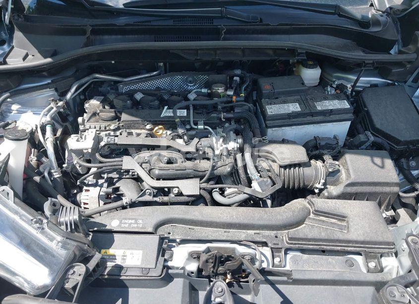 Photo 10 of 2023 Toyota Corolla CROSS XLE (VIN 7MUDAABGXPV076689)