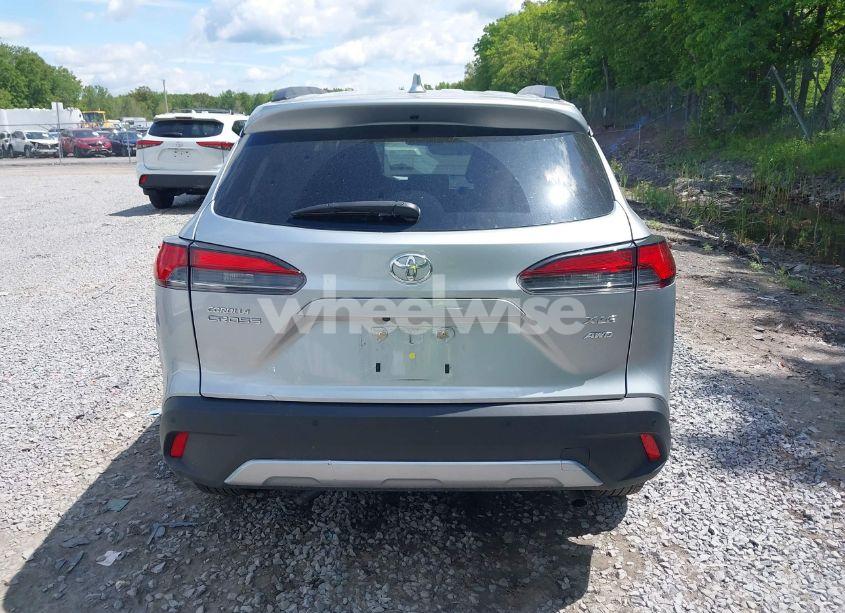Photo 16 of 2023 Toyota Corolla CROSS XLE (VIN 7MUDAABGXPV076689)