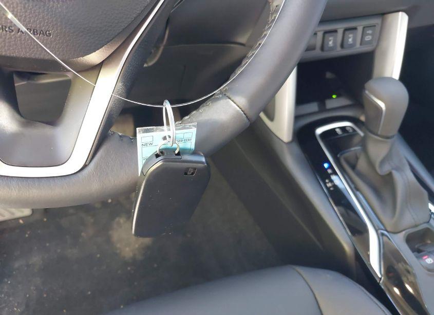 Photo 11 of 2024 Toyota Corolla CROSS XLE (VIN 7MUDAABGXRV106437)