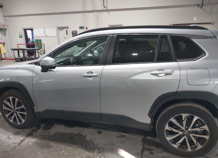 Photo 15 of 2024 Toyota Corolla CROSS XLE (VIN 7MUEAAAG0RV077214)