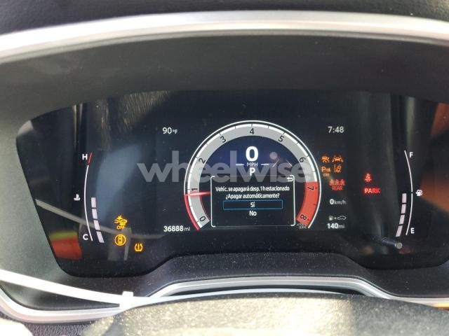 Photo 3 of 2023 TOYOTA COROLLA CROSS XLE (VIN 7MUEAAAG7PV041419)