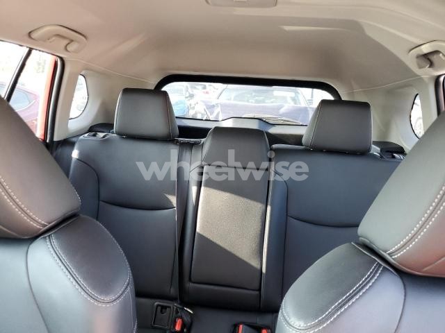 Photo 9 of 2023 TOYOTA COROLLA CROSS XLE (VIN 7MUEAAAG7PV041419)