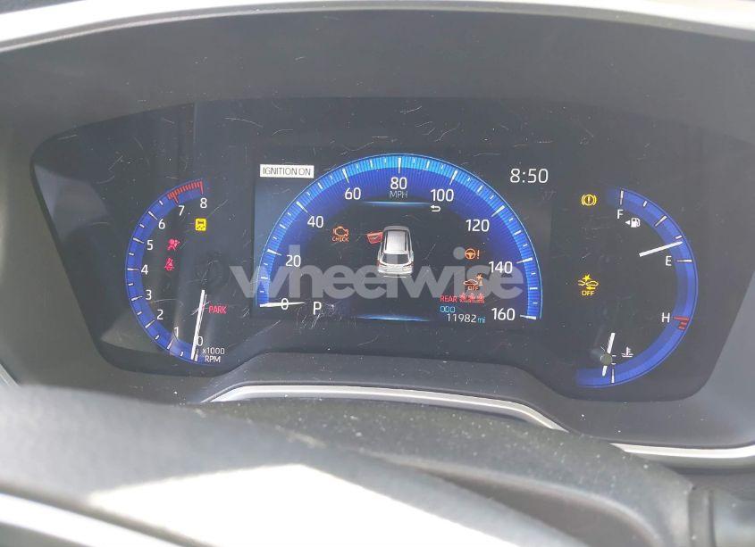 Photo 7 of 2022 Toyota Corolla CROSS XLE (VIN 7MUEAAAG8NV007020)